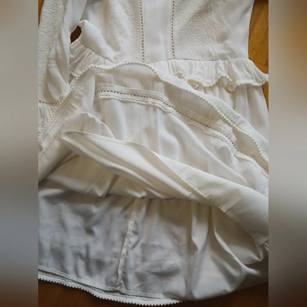 Topshop Embroidered Eyelet Dress - Picture 9 of 14